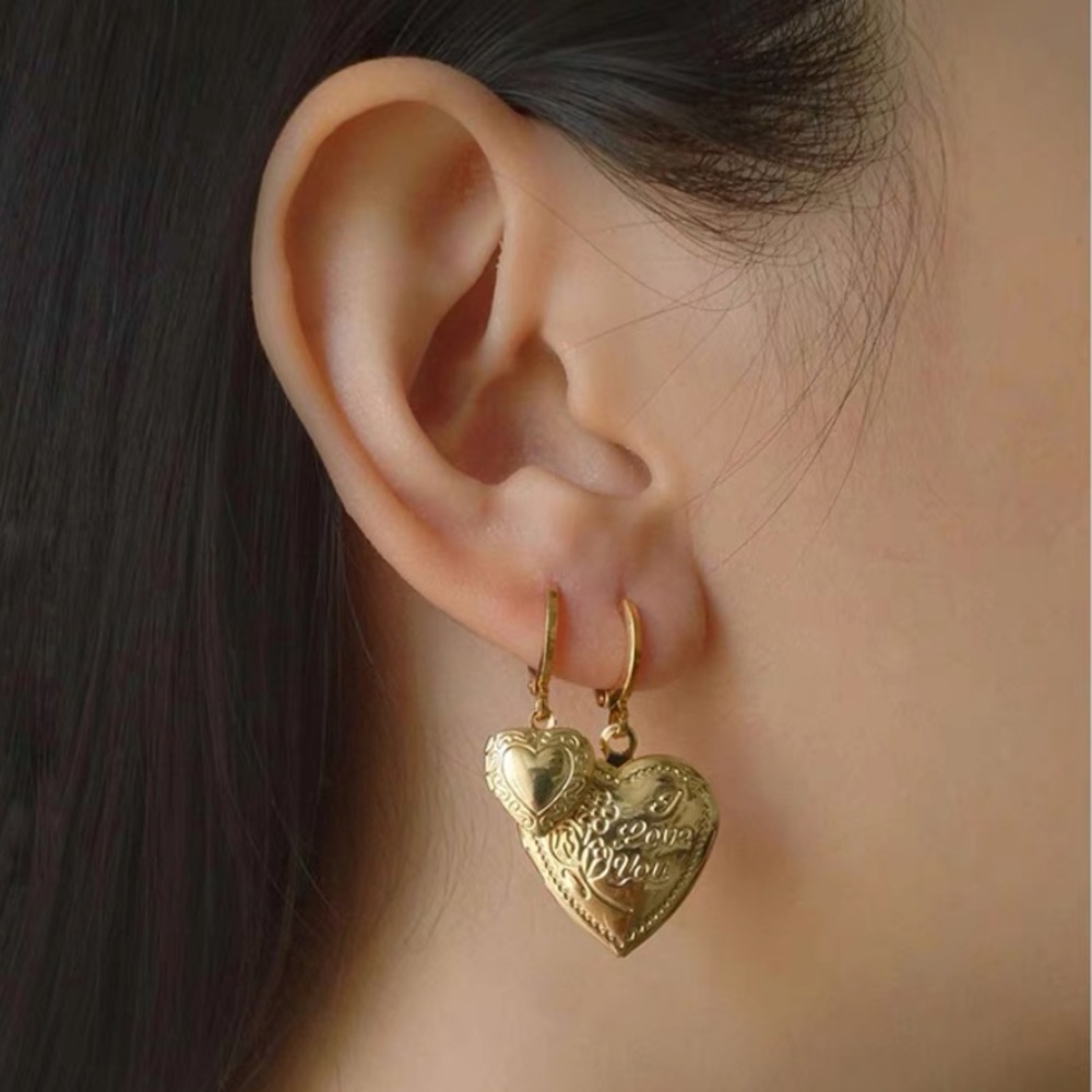❤️🔥𝕤𝕒𝕝𝕖❤️🔥 love locket earrings - Picture 8 of 10